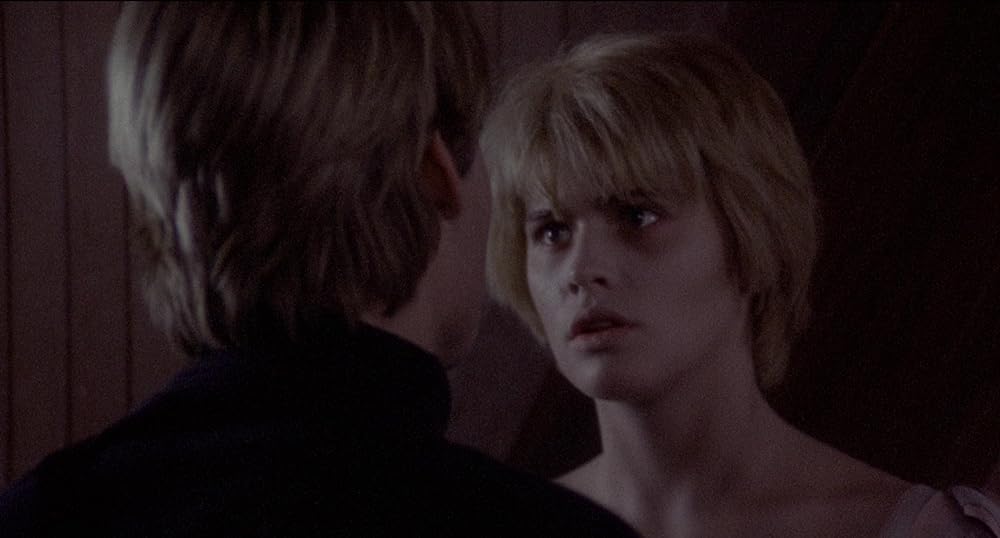 屋根裏部屋の花たちの画像