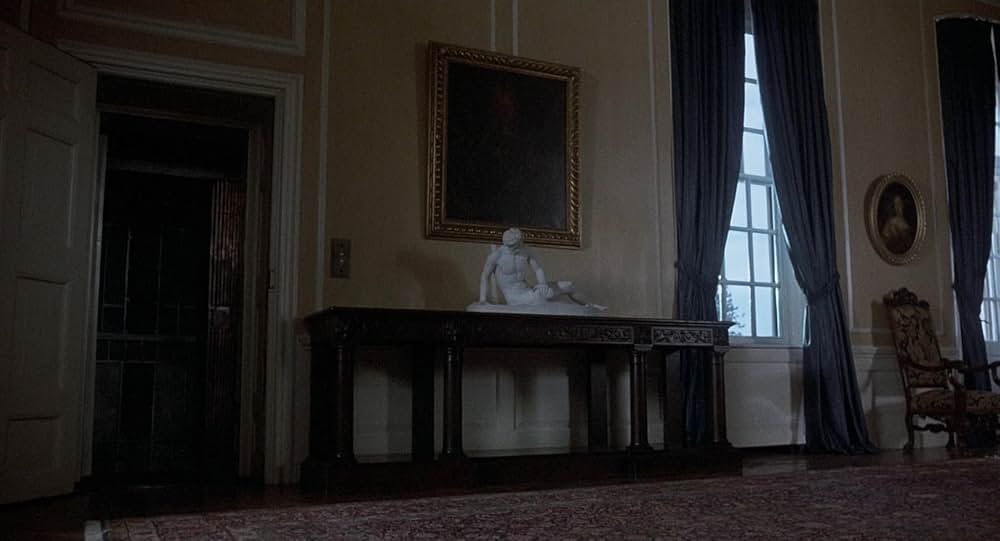 屋根裏部屋の花たちの画像