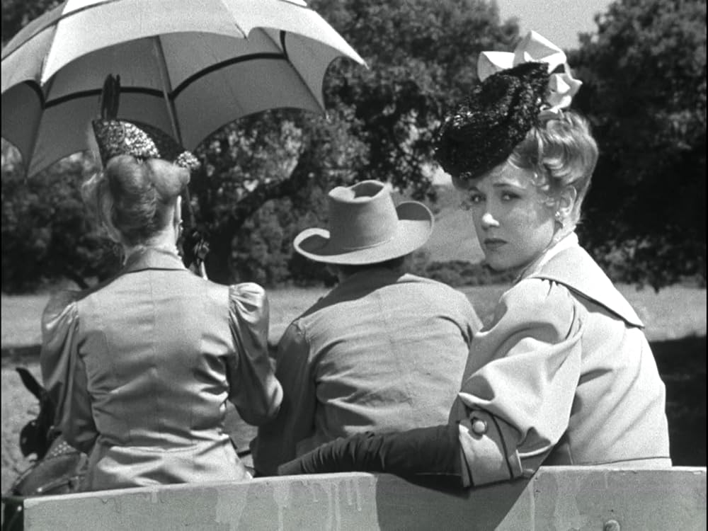 拳銃の町の画像