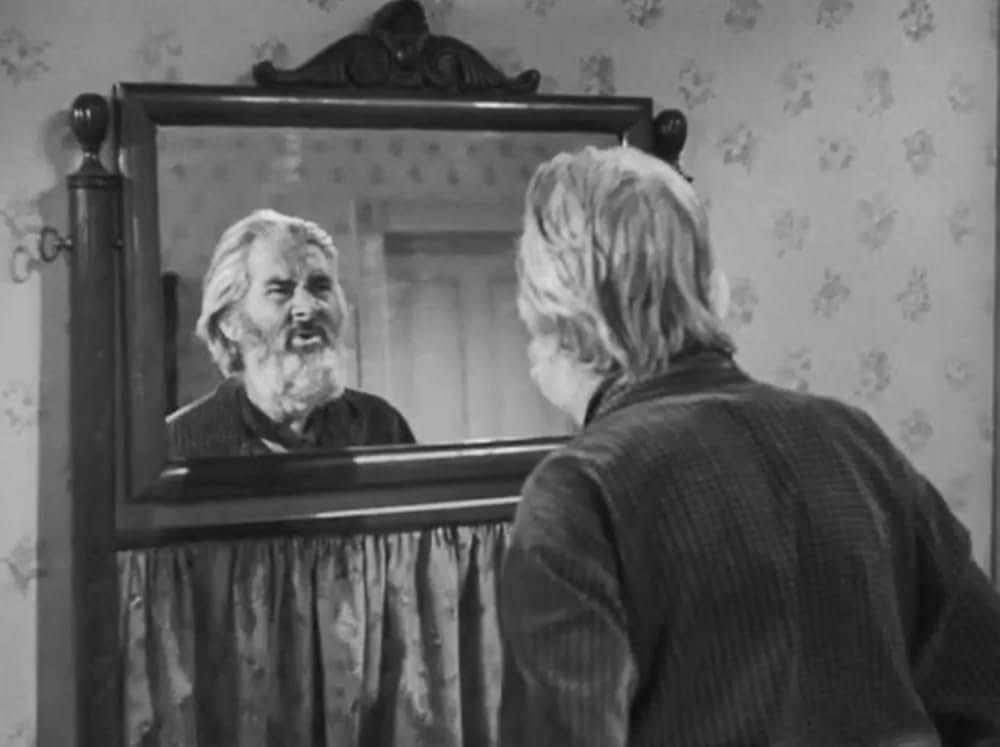 拳銃の町の画像