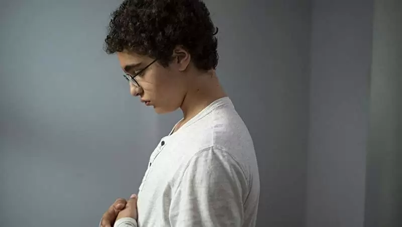 その手に触れるまでの画像