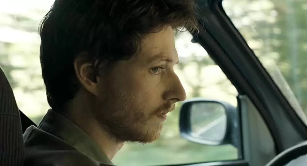 その手に触れるまでの画像