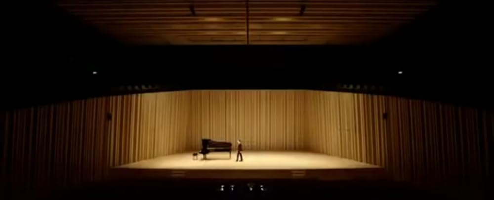 ピアノ調律師の画像