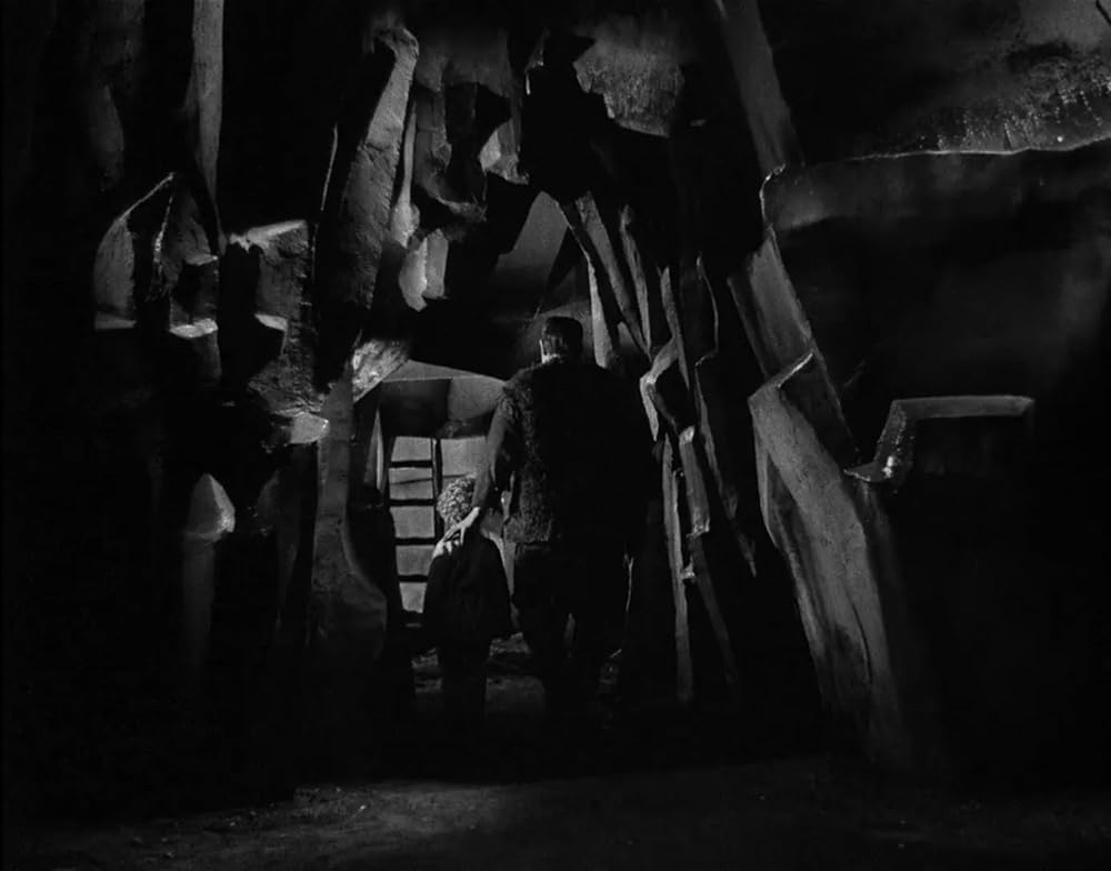 フランケンシュタインの復活の画像