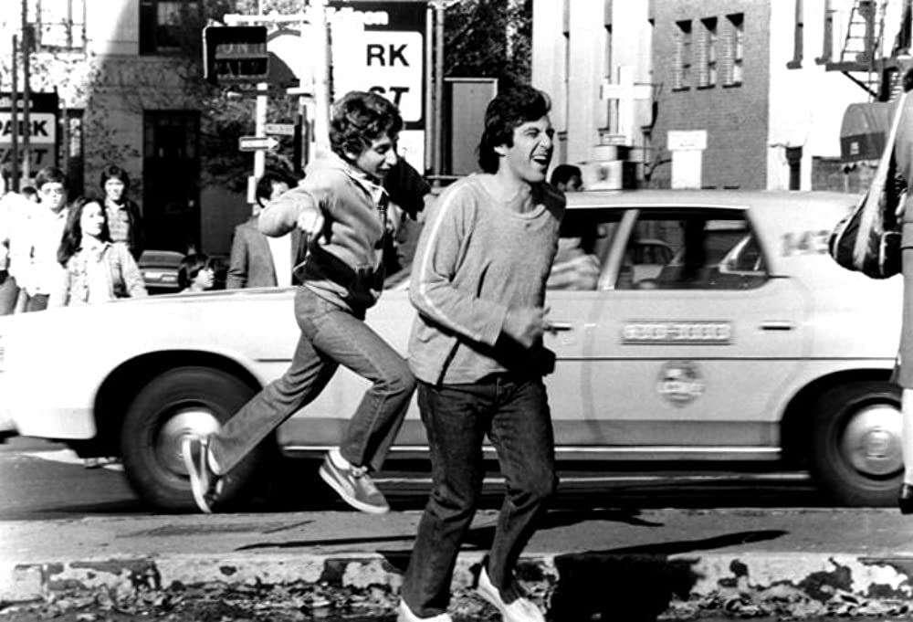 喝采の陰での画像