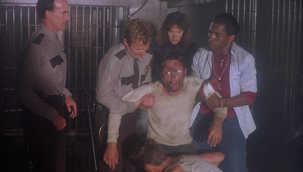 プリズンの画像