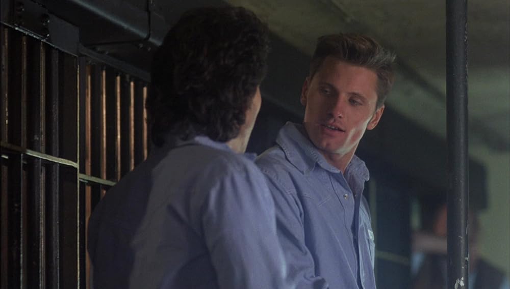 プリズンの画像