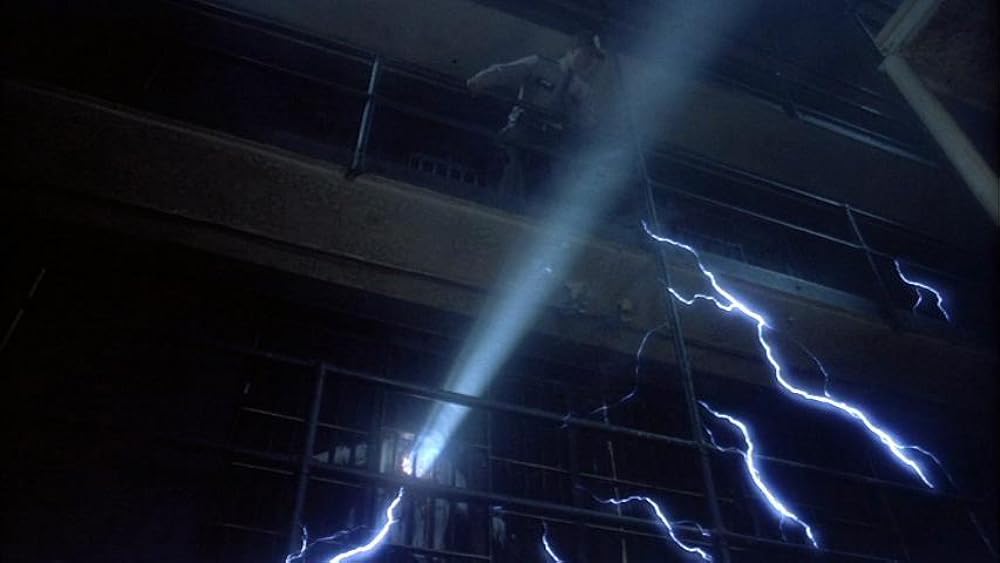 プリズンの画像