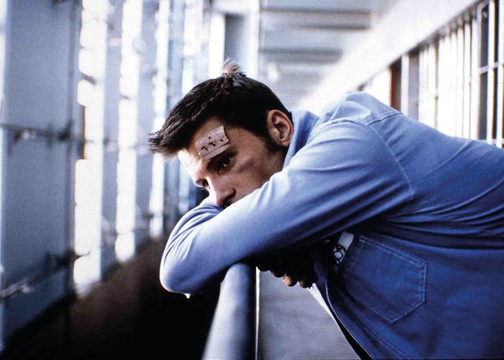 プリズンの画像