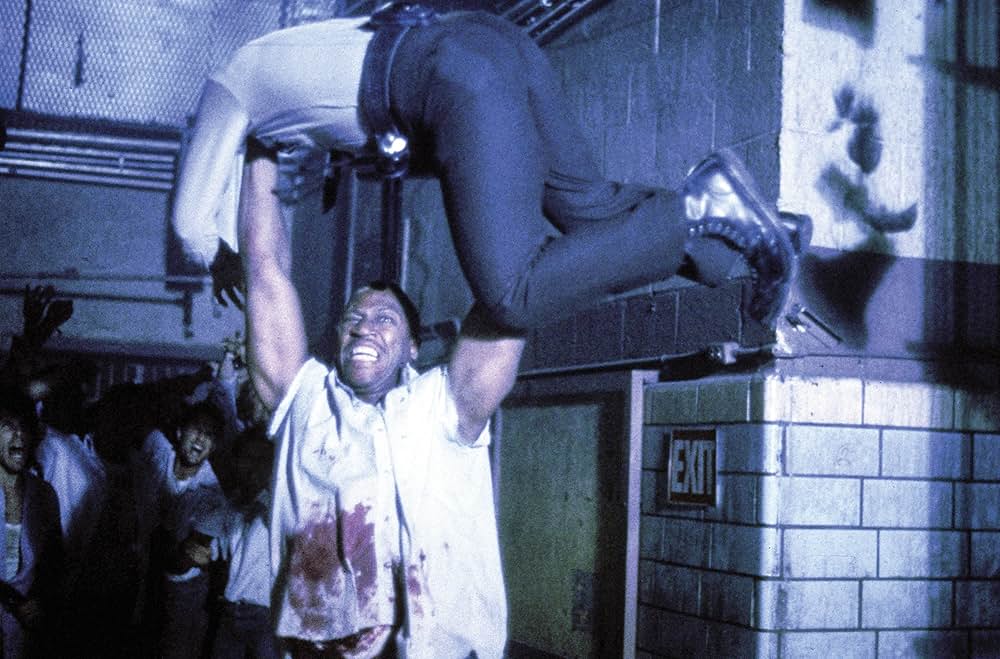 プリズンの画像