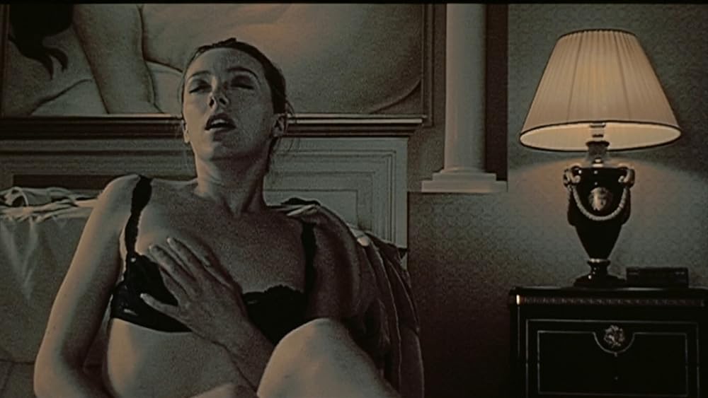 赤い部屋の恋人の画像