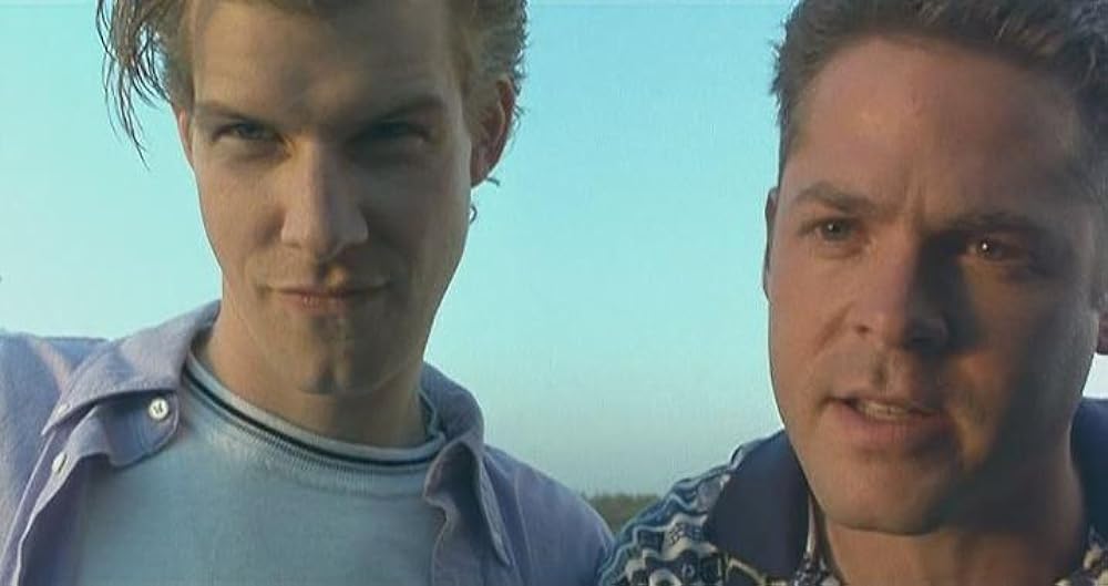 キャメロット・ガーデンの少女の画像