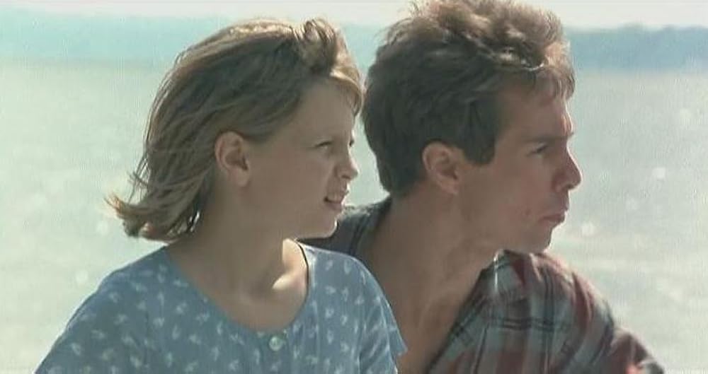 キャメロット・ガーデンの少女の画像