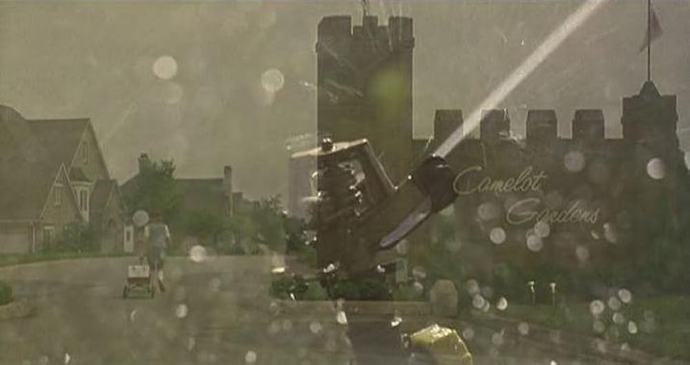 キャメロット・ガーデンの少女の画像