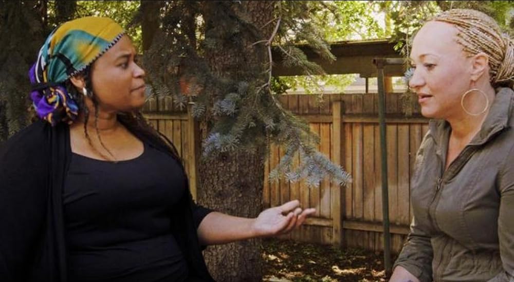 レイチェル: 黒人と名乗った女性の画像