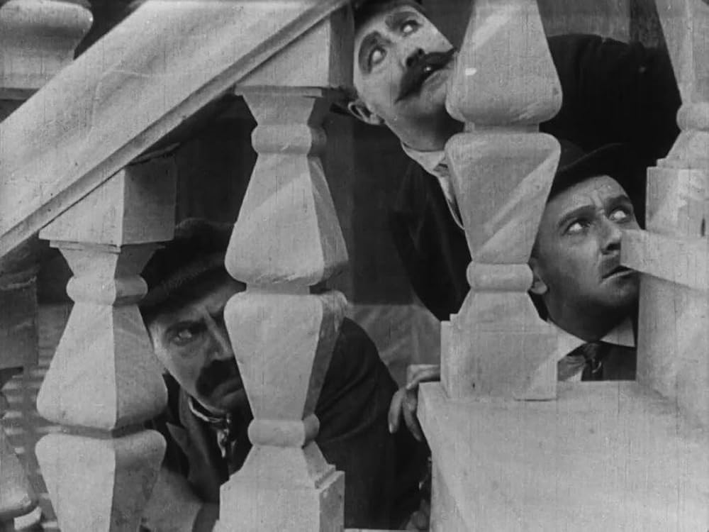 チャップリンの掃除夫の画像