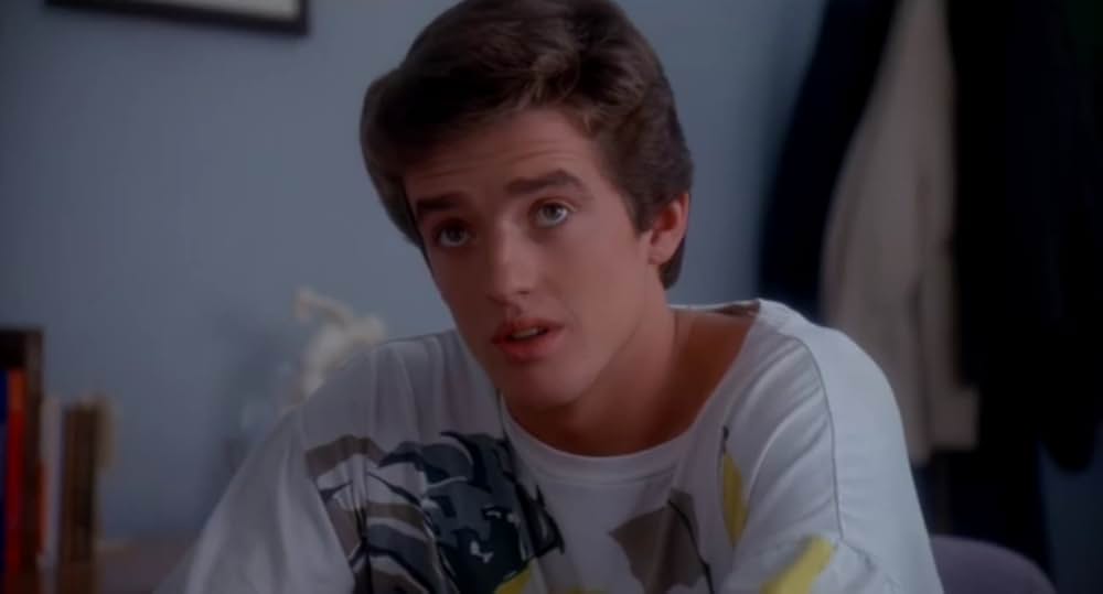 プロムナイトIIの画像