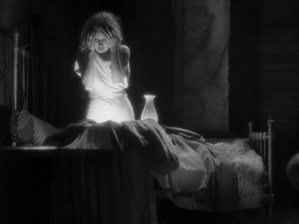 暴風の処女の画像