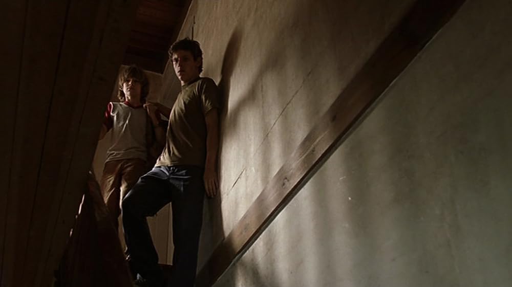 アンダートウ 決死の逃亡の画像