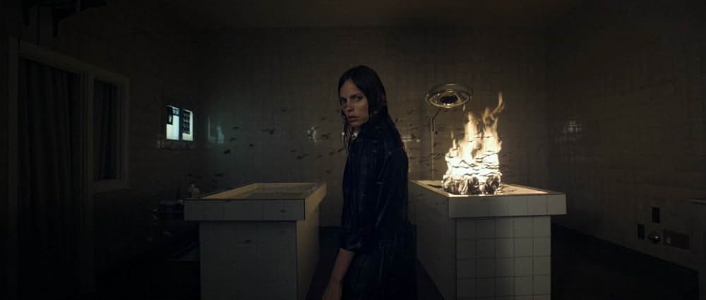 シャッター ラビリンスの画像