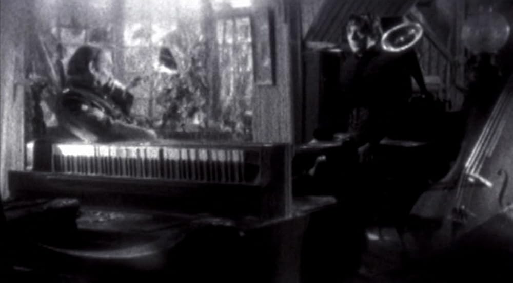 世界で一番悲しい音楽の画像