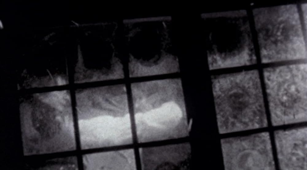 世界で一番悲しい音楽の画像