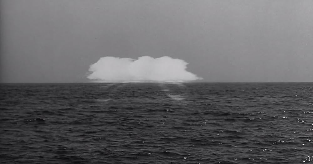 縮みゆく人間の画像