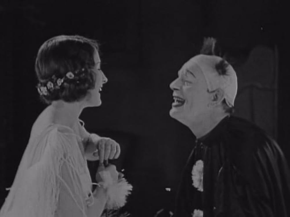 殴られる彼奴（あいつ）の画像