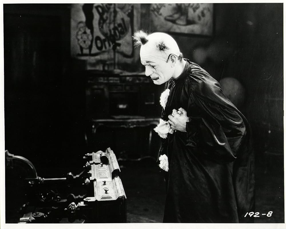 殴られる彼奴（あいつ）の画像