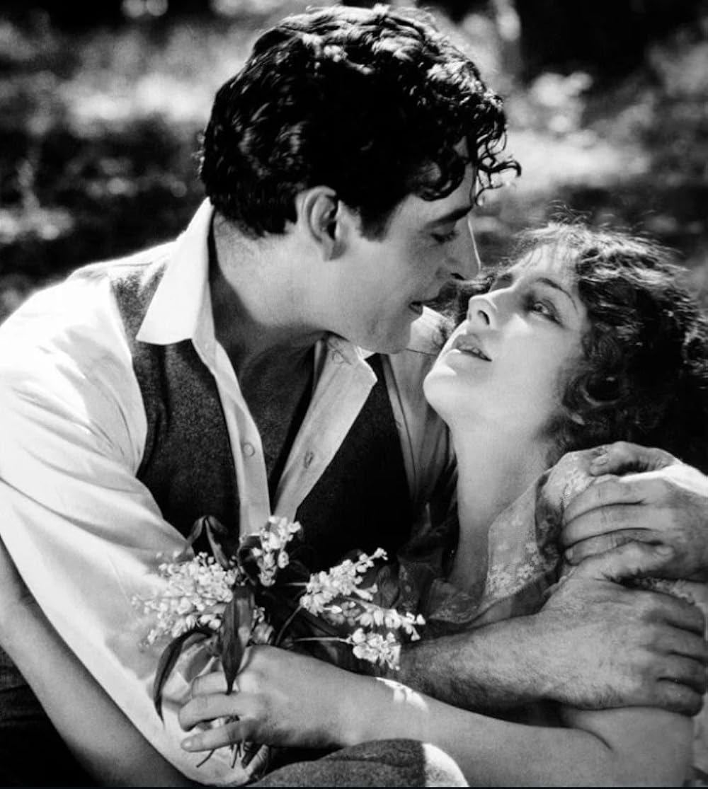 殴られる彼奴（あいつ）の画像