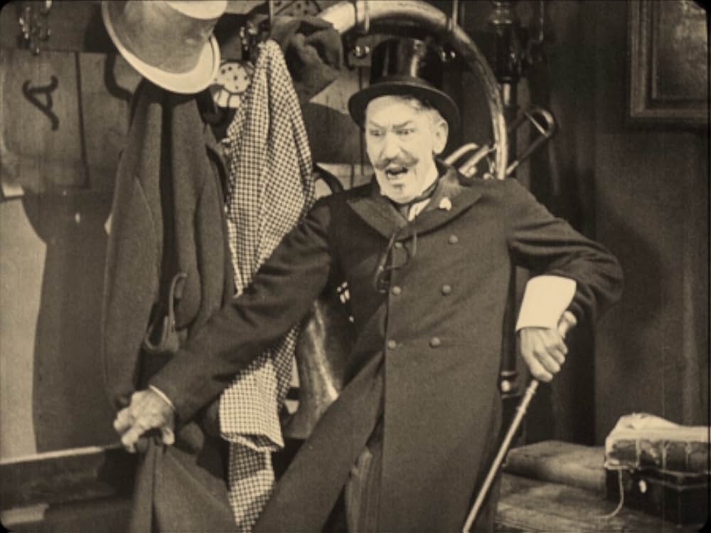 殴られる彼奴（あいつ）の画像