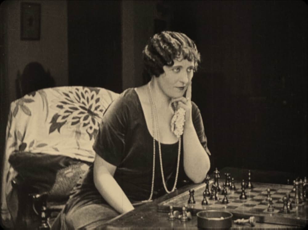 殴られる彼奴（あいつ）の画像