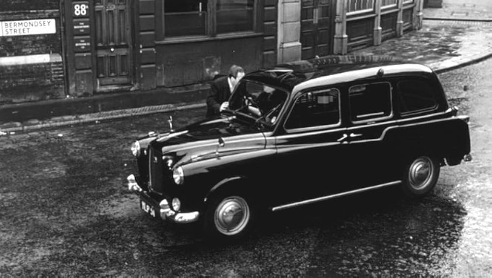 続・光る眼／宇宙空間の恐怖の画像