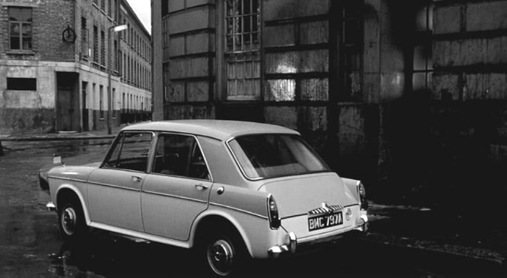 続・光る眼／宇宙空間の恐怖の画像