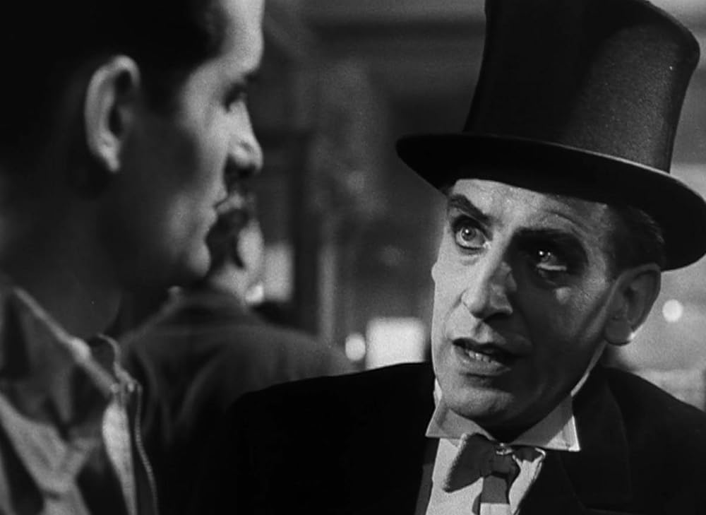 波止場の弾痕の画像