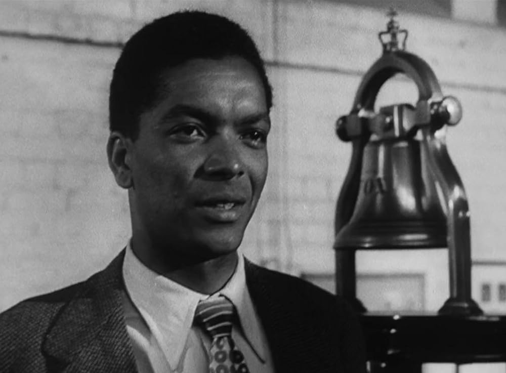 波止場の弾痕の画像