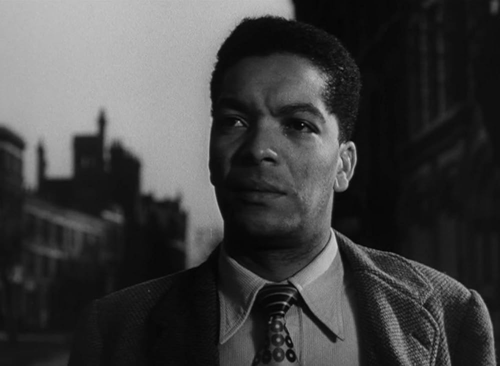 波止場の弾痕の画像