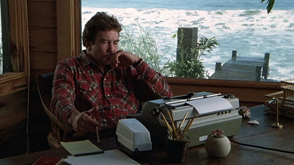 「シュート・ザ・ムーン」アルバート・フィニーの画像