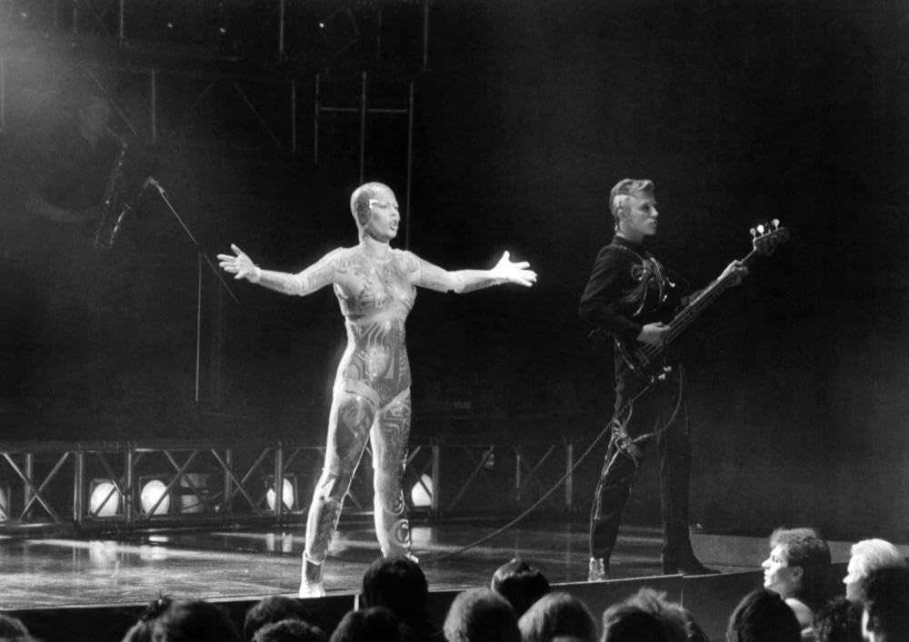 ブレイキング・グラスの画像