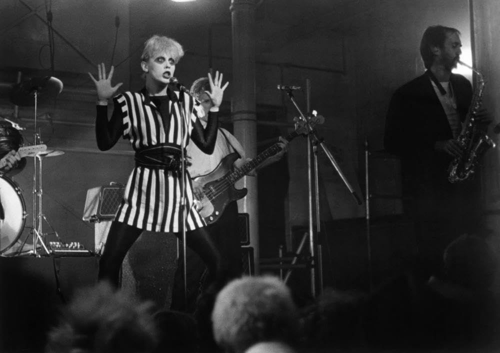 ブレイキング・グラスの画像