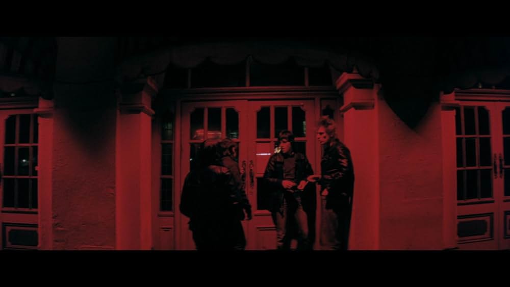 ブレイキング・グラスの画像