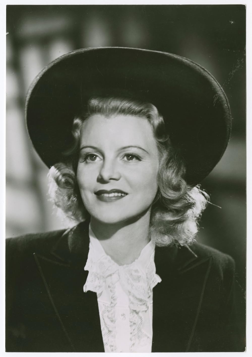 二人の人間の画像