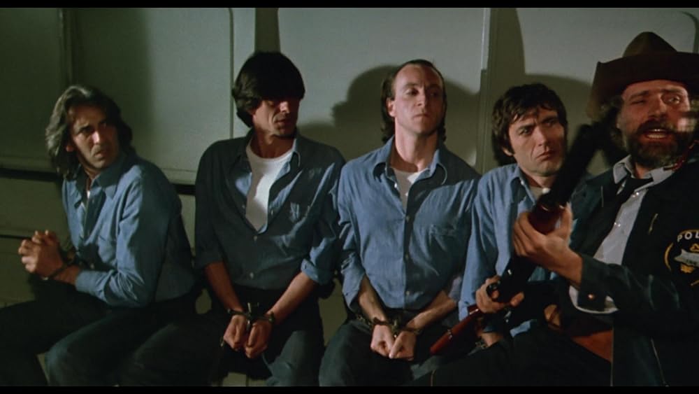 「女囚エマニュエル」の画像