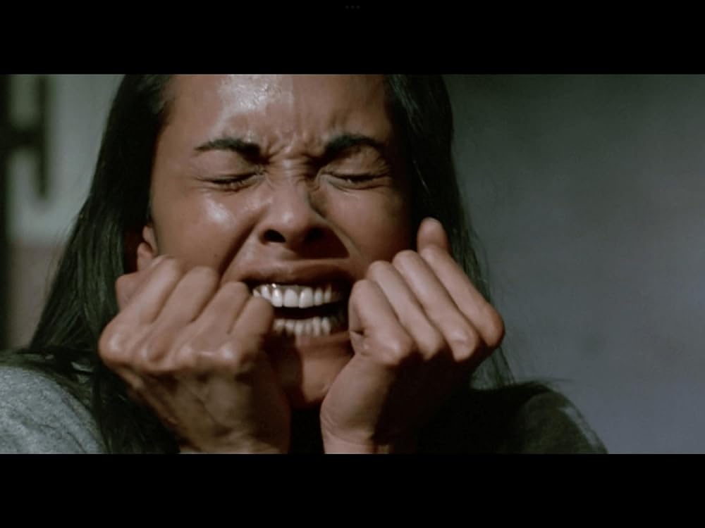 「女囚エマニュエル」の画像