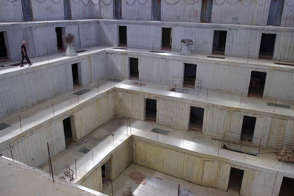 アンゼルム “傷ついた世界”の芸術家の画像