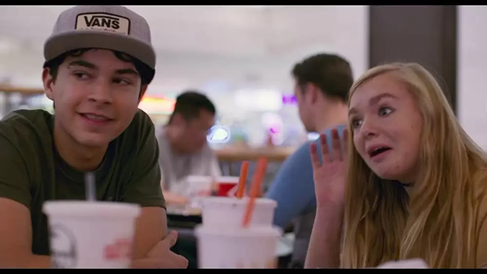 「エイス・グレード 世界でいちばんクールな私へ」エルシー・フィッシャー & ダニエル・ゾルガードリの画像