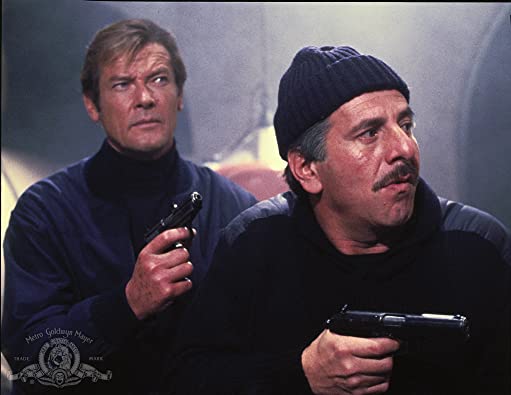 「007／ユア・アイズ・オンリー」ロジャー・ムーア & トポルの画像