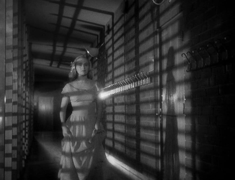 闇の中の音楽の画像