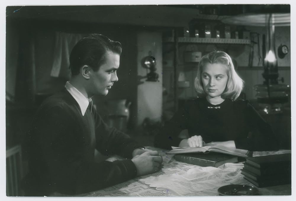 闇の中の音楽の画像