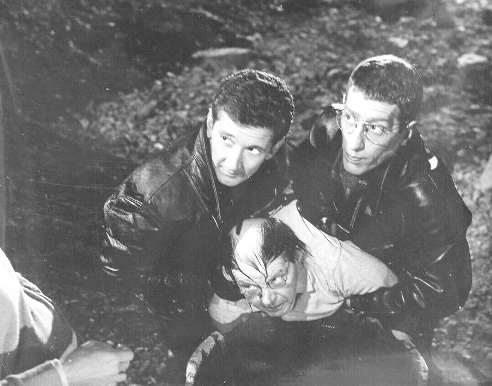 墓にツバをかけろの画像